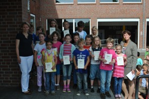 Übergabe Sportfest-Urkunden, Klassenbeste, 28.06.2012