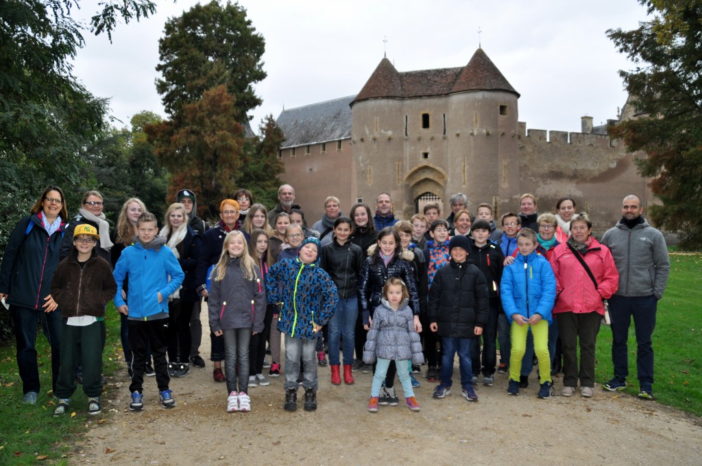 Frankreichfahrt Okt. 2015, chateau-d-Ainay-le-Vieil